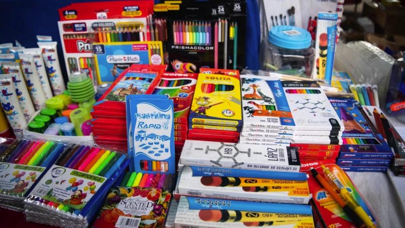 La canasta escolar sube 42,8% y supera los $230.000 en CABA