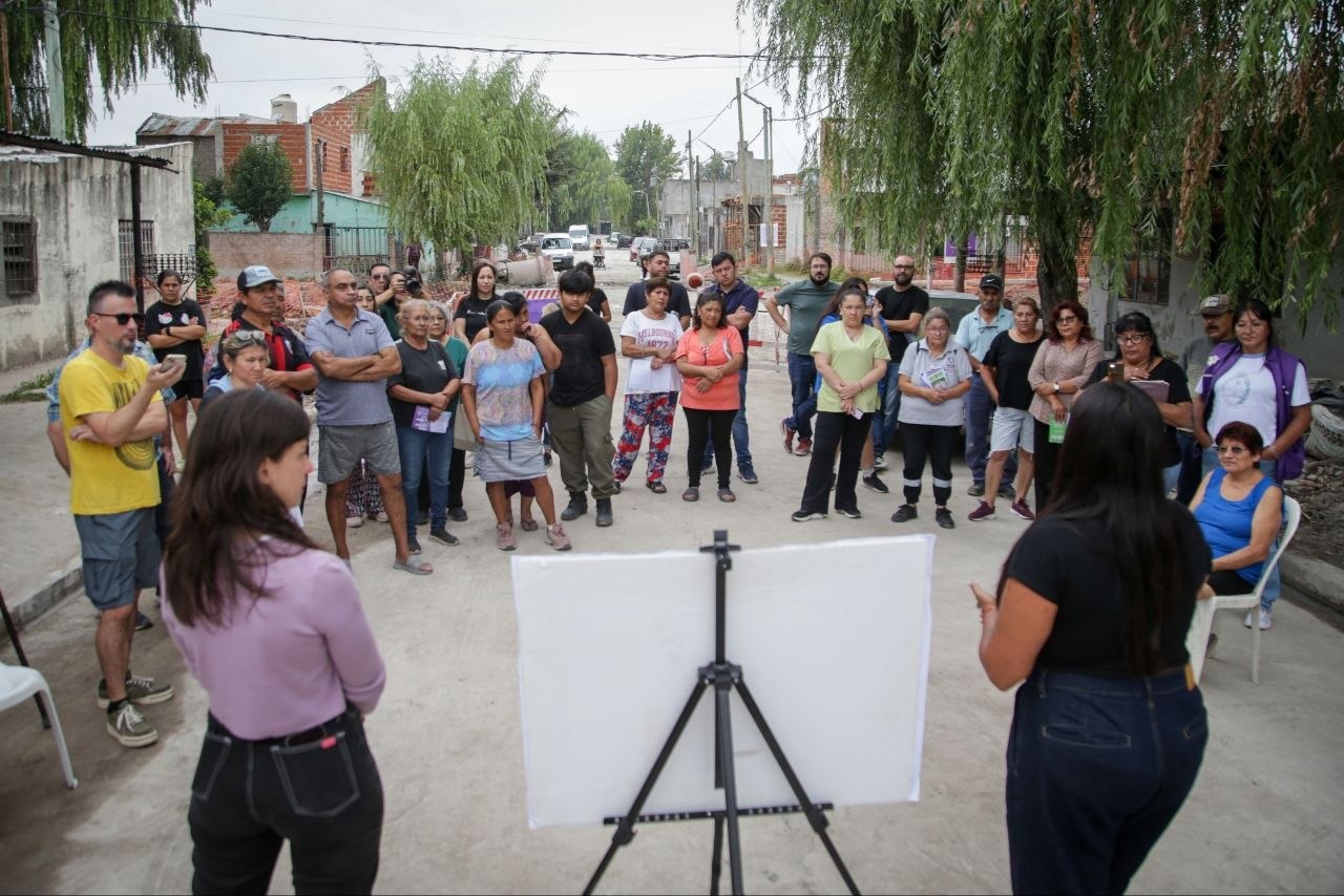 Avanzan los trabajos de pavimentación en barrio Monteverde