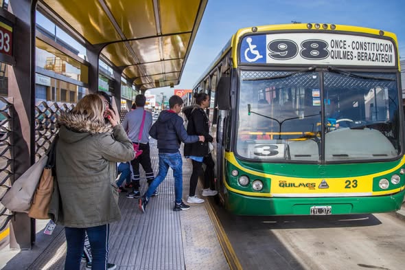 El Gobierno actualizó los subsidios de las empresas de colectivos