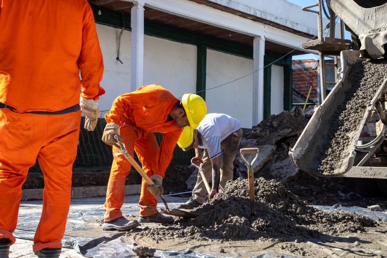 pavimentación Bernal Oeste