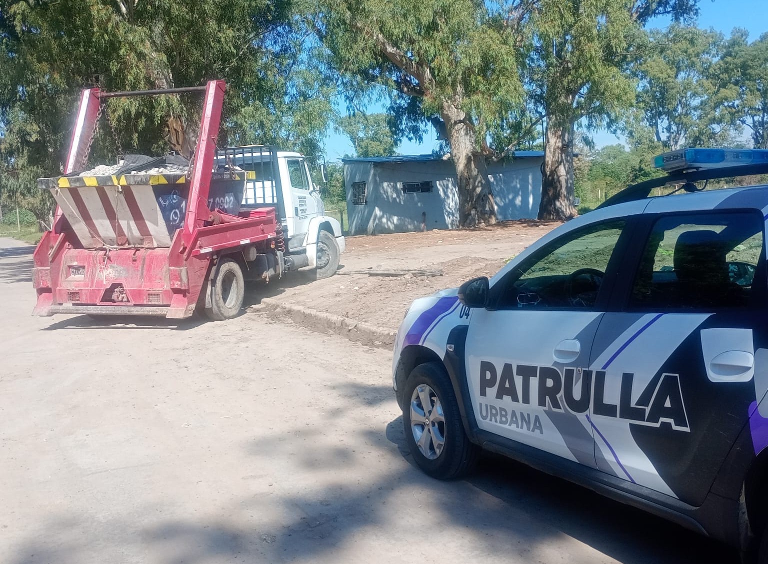 Infraccionaron a un camión con carga ilegal de tierra en Quilmes