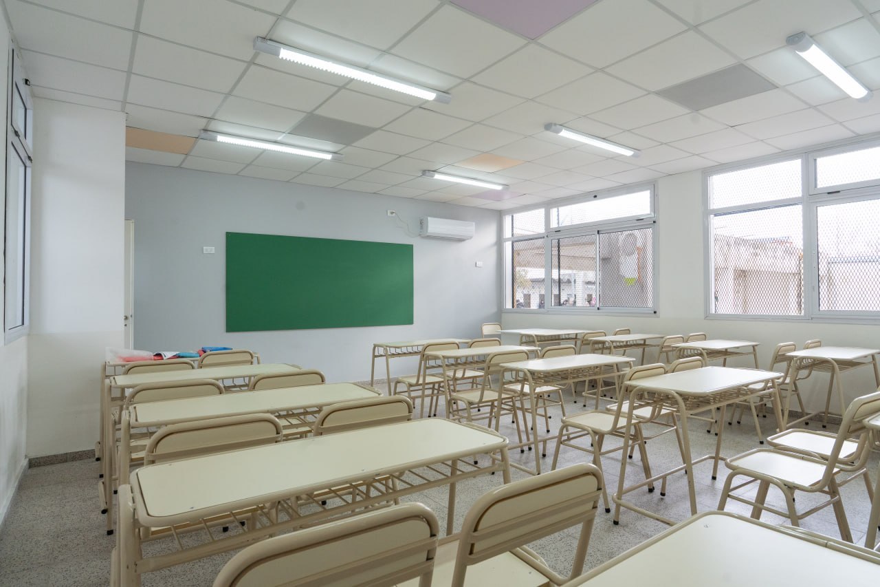 escuela 8 quilmes