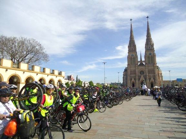 bicicleteada a luján